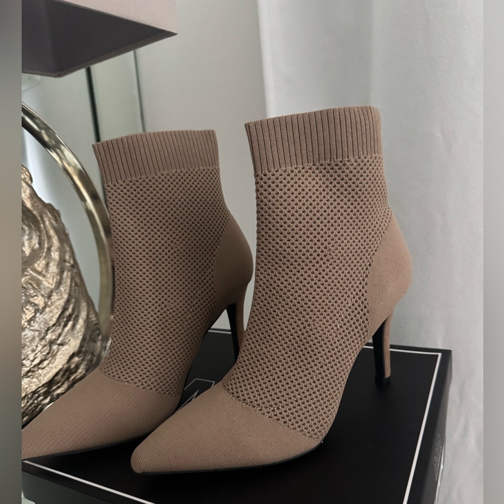 New! Mia Stiletto Boots  size 7.5